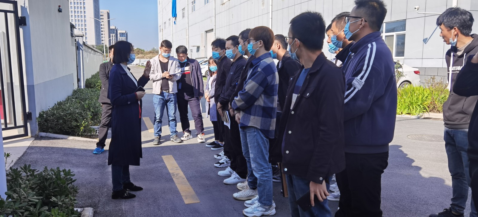太阳成微电动力部组织开展化学品泄漏应急演练